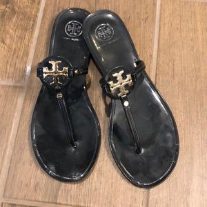Tory burch jelly sandal size 8